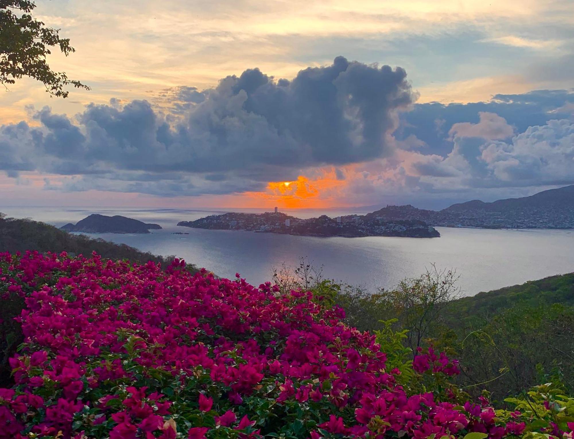Encanto Acapulco Luaran gambar
